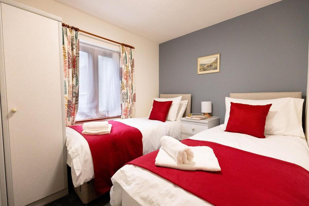 Katherines Court - Spacious Apartment With Rolling Hill Views Kendal Exteriér fotografie